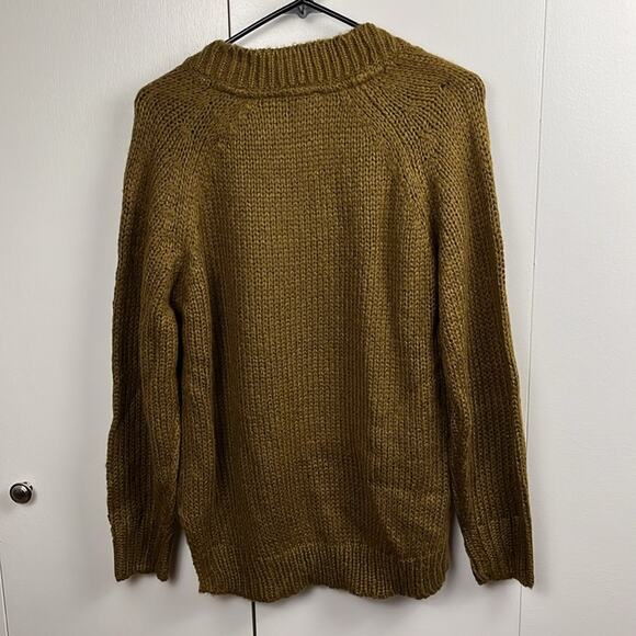RD Style V Neck Sweater Light Brown Long Sleeve Pullover Acrylic Small NWOT - Picture 5 of 8